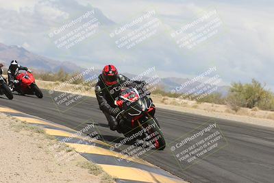 media/May-05-2025-Moto Forza (Mon) [[3c1838c5e5]]/2-B Group/Session 2 (Turn 7 Inside)/